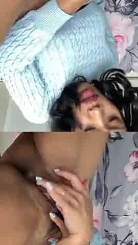 Hot yellowbone vagina black sweetheart mastubating