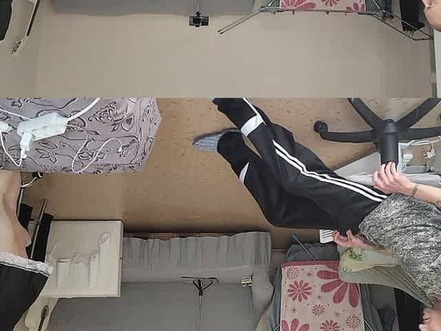 I Just Showed for a Maid a Dick, and She's Ready to Fuck