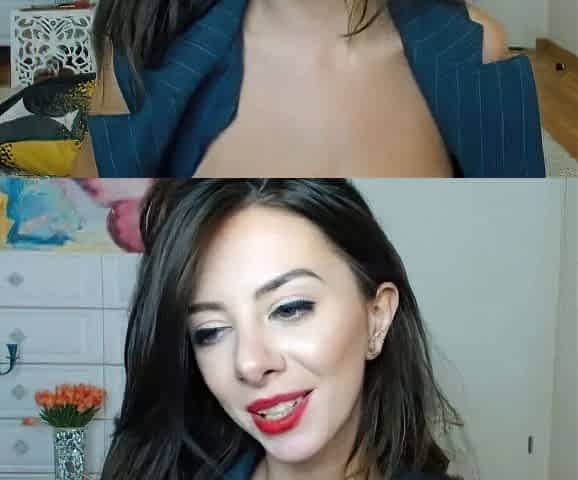 Big Tits Webcam Girl Shows Off Her Wonderful Boobs