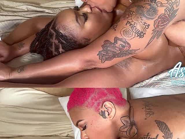 Lesbo scissoring ASMR TRIBBING