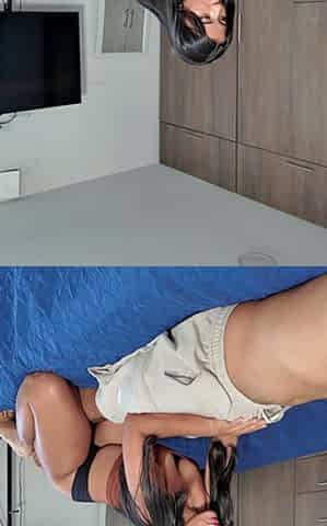 This girl comes desperate for my cock