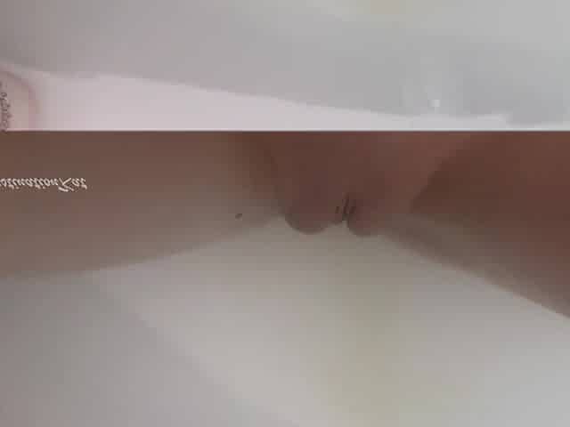 DK Peeing