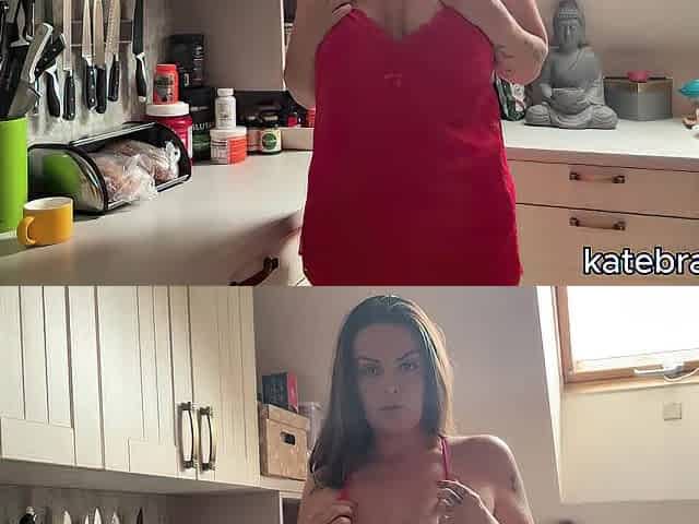 This babe Skips Coffee to Finger Herself on the Kitchen Counter