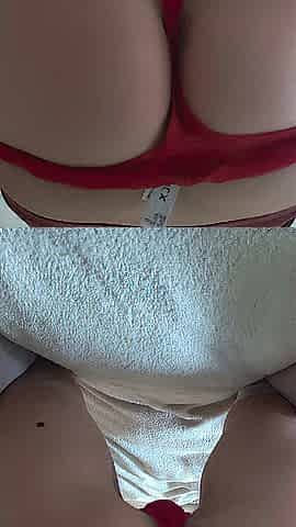 A smack of booty and snatch
