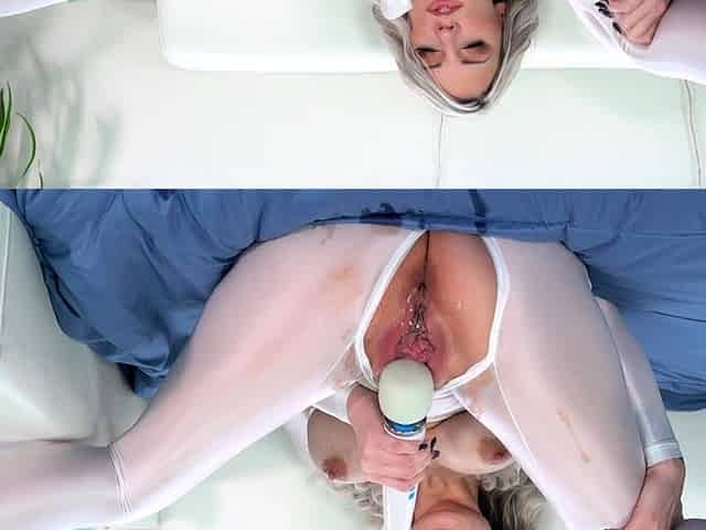 Camsoda busty blonde MILF solo