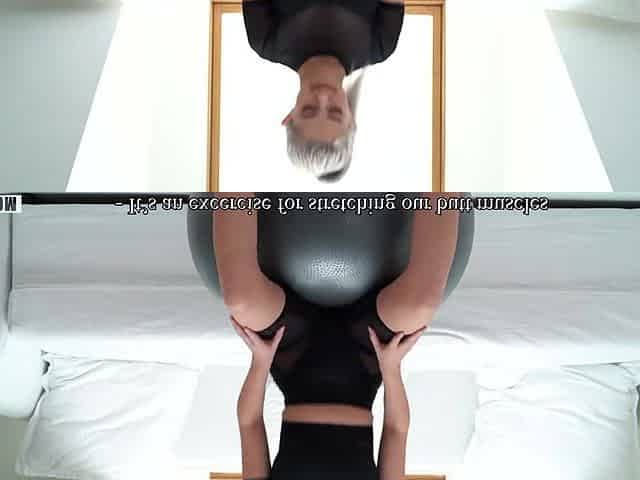 Big-bosomed Fitness Babe Eva Elfie hot video