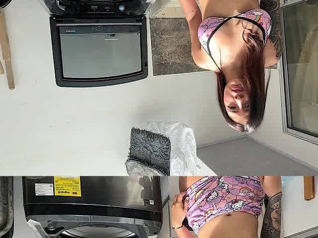 Morning creampie with the bricklayer my daddy hired. We screwed standing up in the yard.????