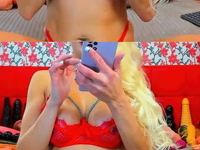 Amateur Webcam Anal Masturbation