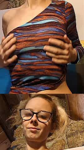 Titty Play In Studio