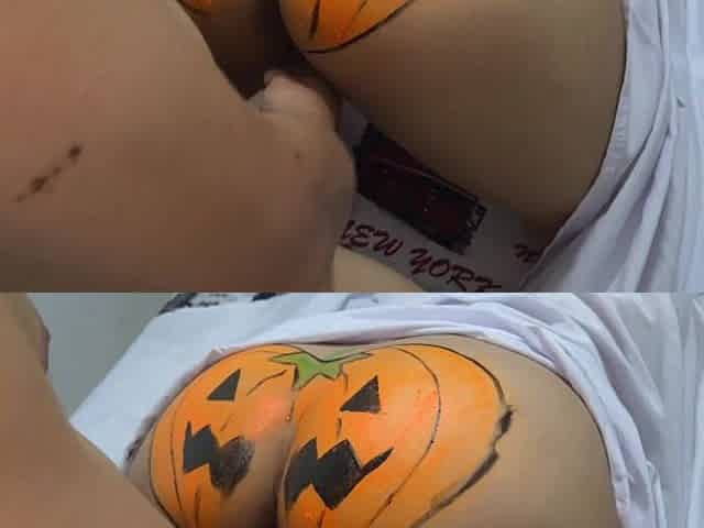 3 stepbrothers smash the pumpkin of their large-bottomed stepsister on Halloween