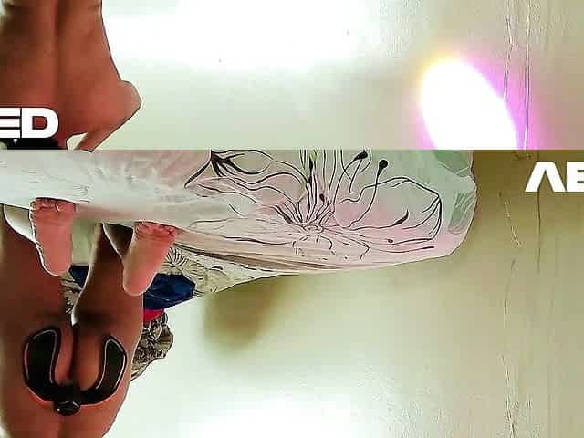 TOYS Butt Shaking Device Sextoy Casting From Home