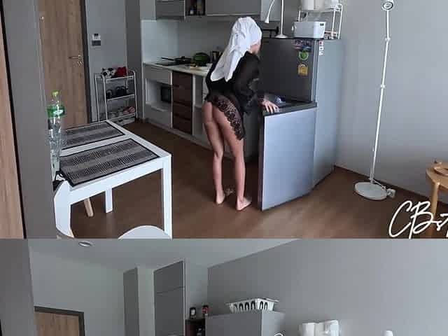 Stepson Banged Stepmom the Kitchen whilst This babe was Cooking Lunch