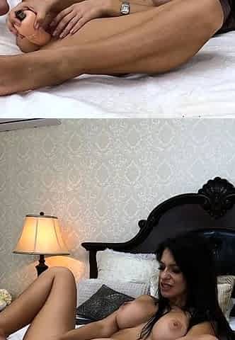 Amateur Webcam Cute Teen Plays Solo with Big Dildo