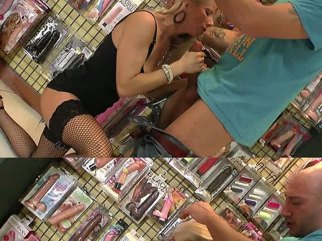 Lara De Santis: Hard Double Penetration for a Hot Blonde