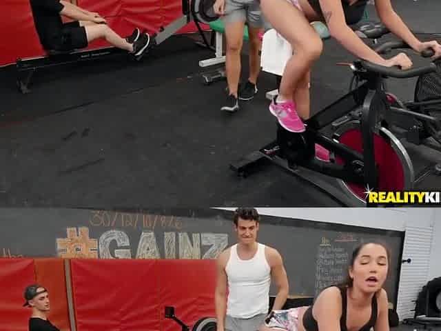 Curvy Mind-blowing Sex - Karlee Grey