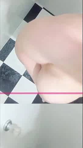 A Big-assed And Busty Woman And Her Private Porn Videos - Brunette
