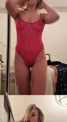 home made amateur blonde Masturbating