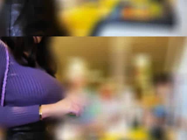 Japanese MILF Next Door With Huge Tits In Australia (Decenso