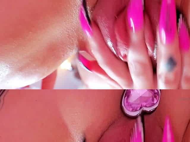 Sexy Alyssa Reece horny solo toy masturbation action