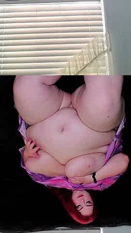 Big boobs milf masturbates with her dildo
