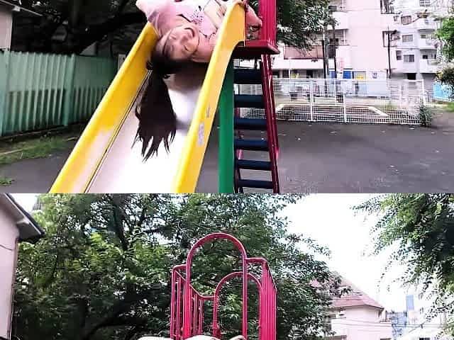 Asian teen amateur toys herself