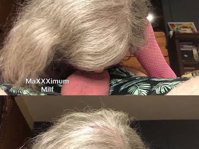 Cock Hungry Cheating Wife Stops by for Breakfast Blowjob! Maxxximummilf