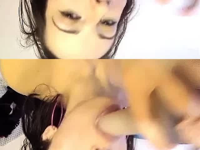 Tongue Fetish: Amateur Webcam Sex with Toys