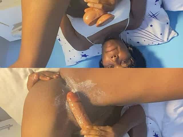 Solo Masturabation on the Bed