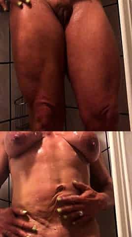 Big boobs milf masturbates with her dildo
