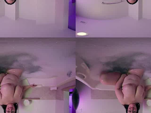 Bath Time With BBW Rach Love