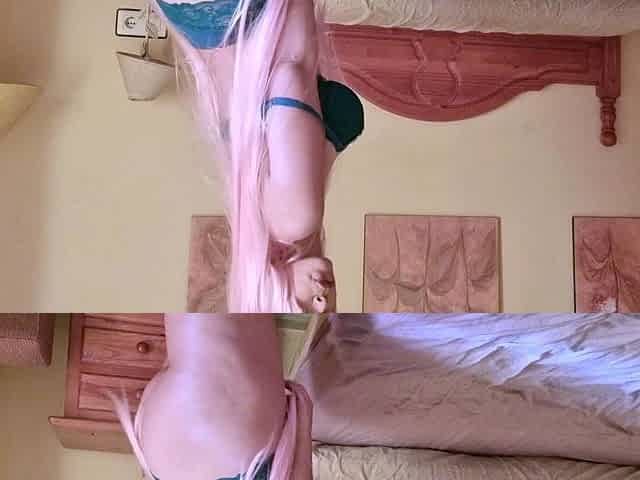 Perfect blonde babe in solo masturbation