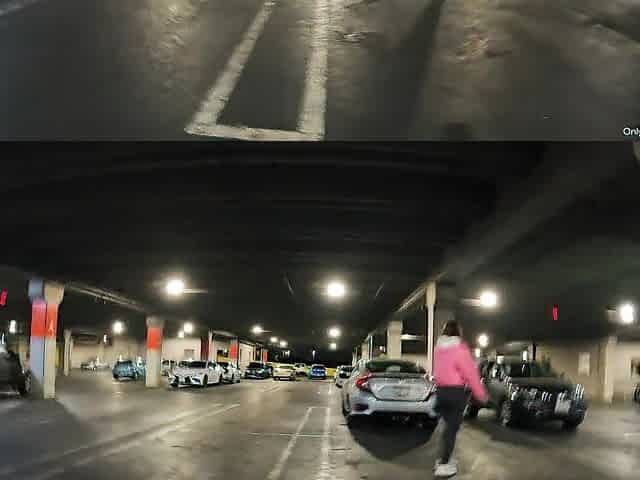 Gal Sucking Dong Stranger in Car / Sucked All The Cum