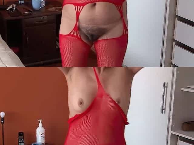 Mutual masturbation with the maid's stepson and this chab cums on my titties