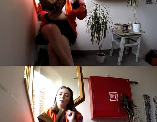 Sexy brunette hair babysitter no pants