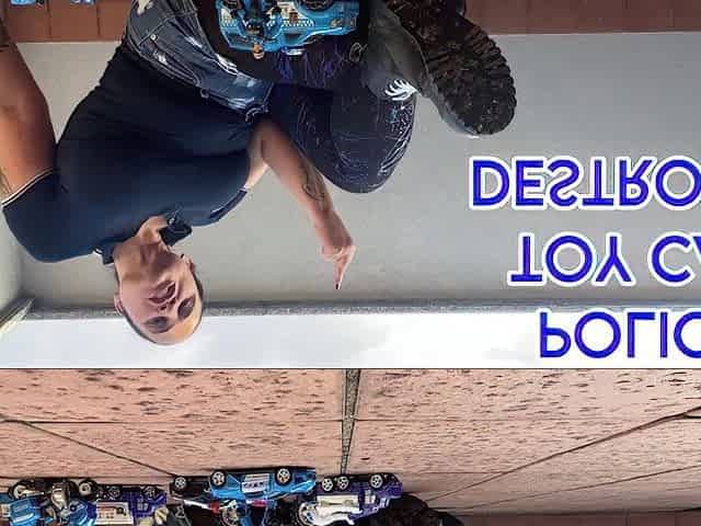 POLICE TOY CAR DESTROYER