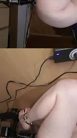 Kittienoone Records Herself Using a Fucking Machine