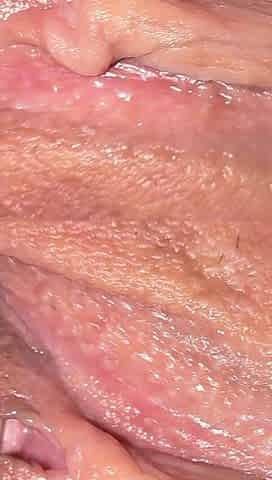 My 18 Years Old Girlfriend Agreed to Loose Virginity on Camera
