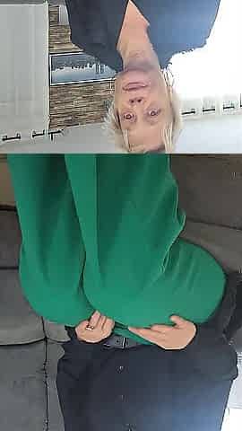 I'm Playing the Little Floozy with My Vibrator, Poking It Unfathomable Into My Cunt