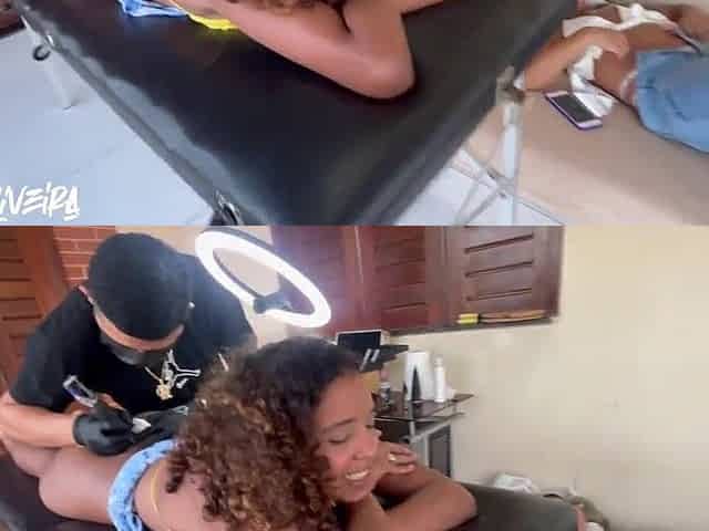 I tattooed the ebony cutie and this babe paid with XERECARD.