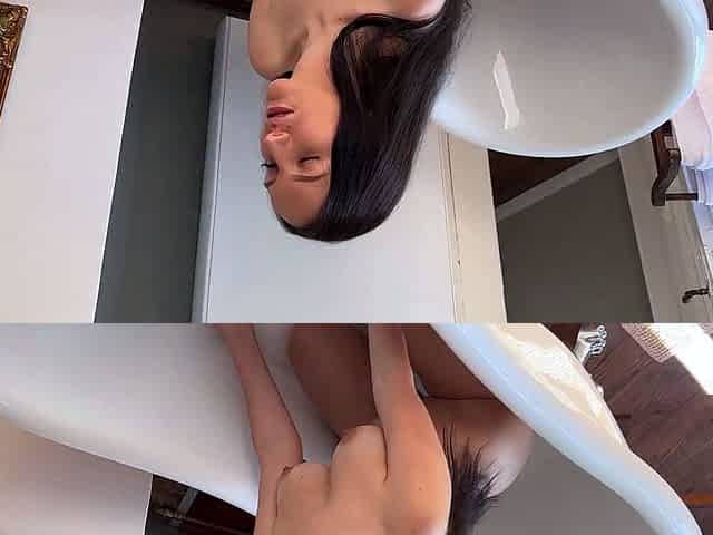 quick morning fuck and blowjob in the bathroom