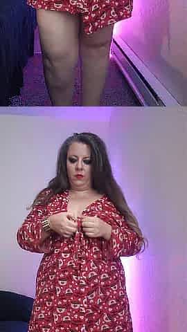 Thick Pawg mother I'd like to fuck Tries On Victoria's Secret Pants