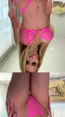 Big boob brunette masturbates on webcam