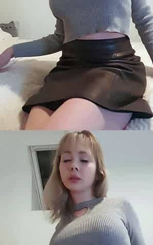 Hot Busty Webcam Chick Solo Masturbation