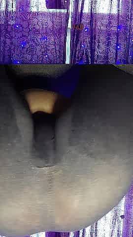 my wife's ally came to visit to ride on a penis, finished and got cum on her booty