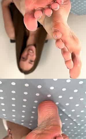MILF in fishnet enjoys foot fetish