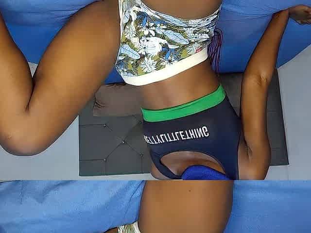 Step sis got so lascivious and in her bedroom