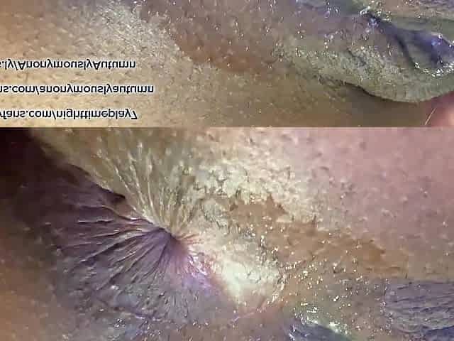 Black hottie likes shoving cunt juice without her snatch