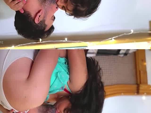 Exciting Indian Babe Hot Video