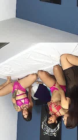 Neighbors meet to have a adorable 3some