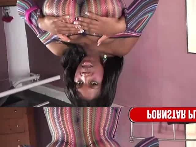 Black Hotty Maserati XXX Receives Large Dildos In Christmas!